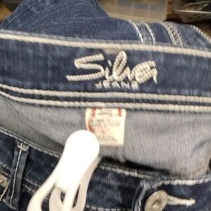 Silver Jeans Dark Blue Ankle Jeans